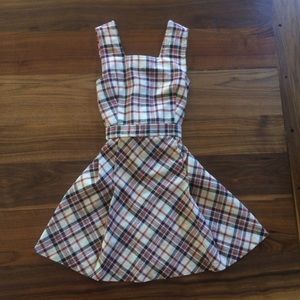Vintage 1970’s plaid mini dress 🍒